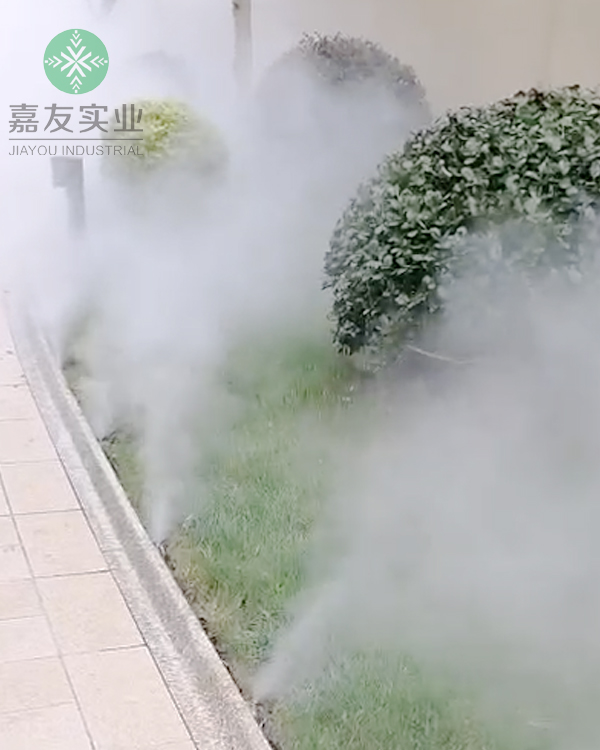 杭州嘉友為海寧綠金置業(yè)安裝別墅庭院霧森系統(tǒng)案例 杭州嘉友為海寧綠金置業(yè)安裝別墅庭院霧森系統(tǒng)案例